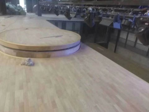 圓形升降舞臺運(yùn)動地板安裝工程案例