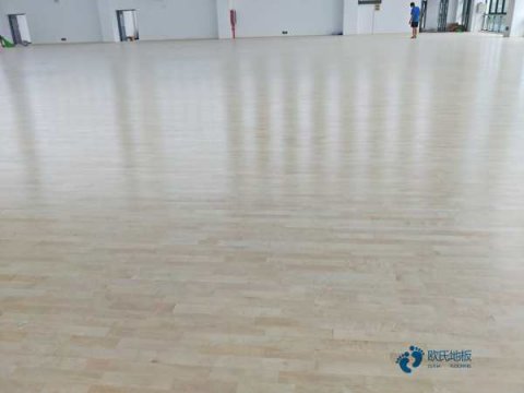 運(yùn)動籃球木地板哪個(gè)牌子較好
